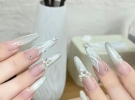 少女的酥胸