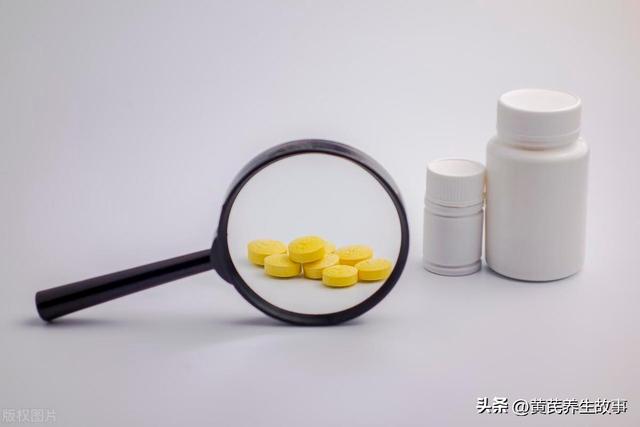 阴毛有什么用？可以刮掉吗？阴毛变白，暗示了什么？男女都需了解-1.jpg
