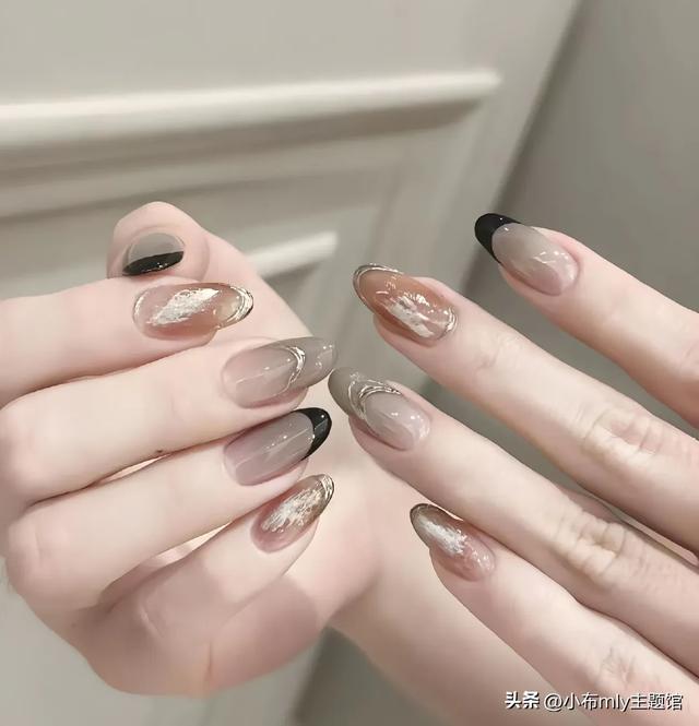 少女的酥胸-7.jpg