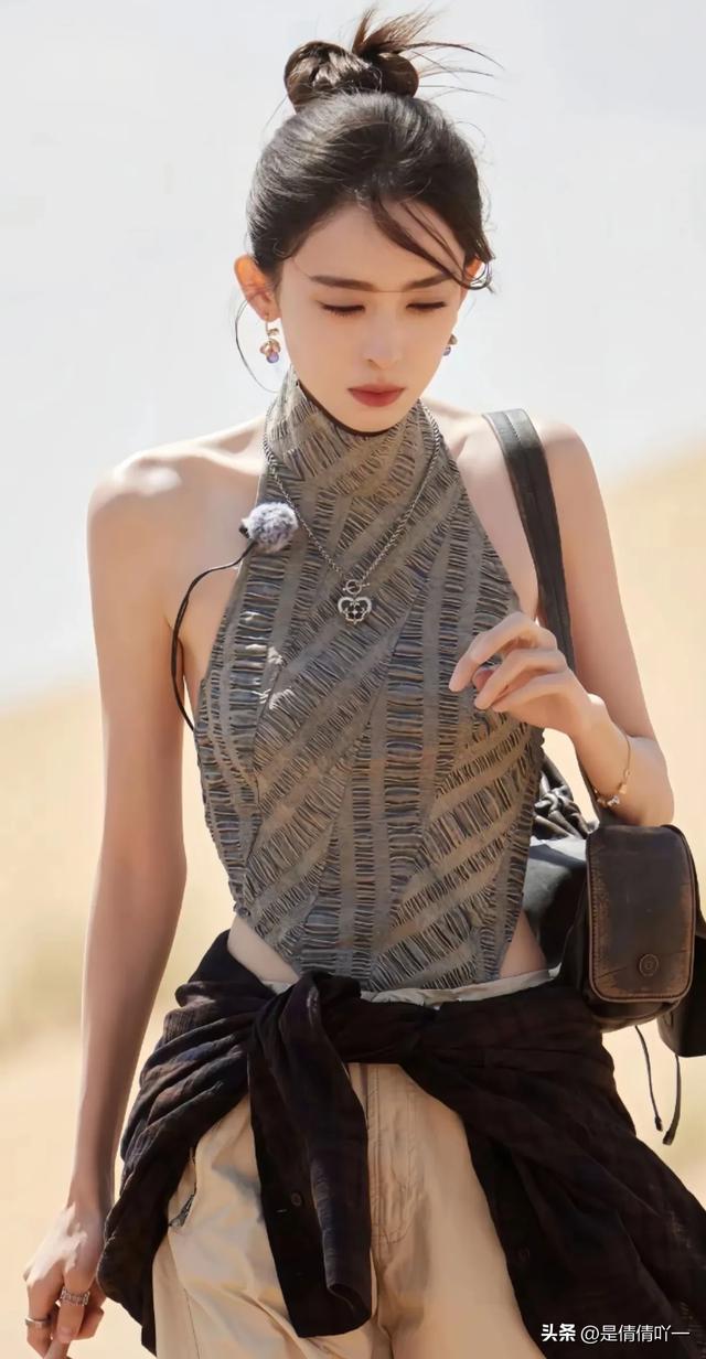 33岁古力娜扎粉妆玉琢，娉婷婀娜，“好迷人”-2.jpg